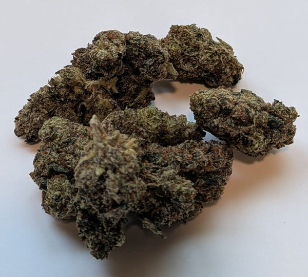 GOLD LABEL - 1/2 OUNCE FLOWER (14 GRAMS) RED BULLZ